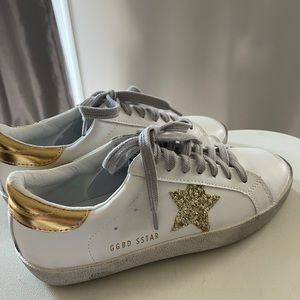 GOODNIGHT MACAROON Vanessa sneaker gold